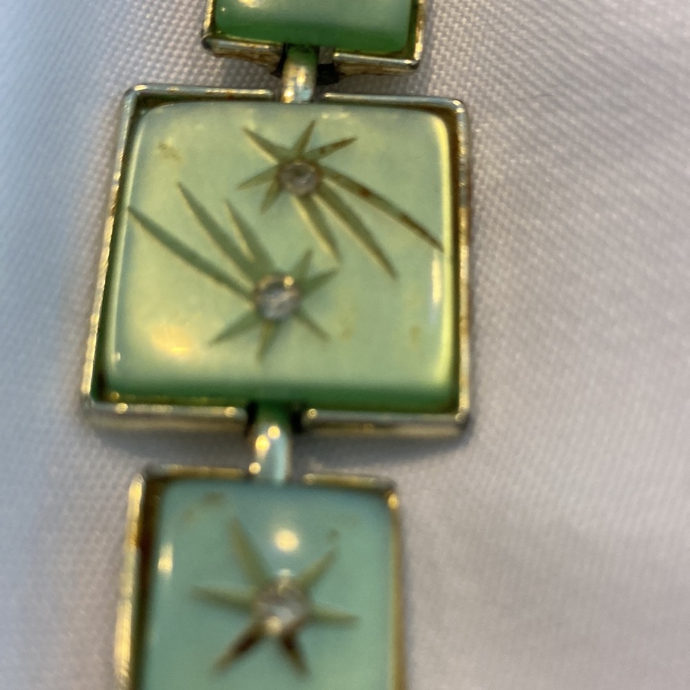 Retro Classic blue green 50s 60s style bracelet. This is a fun piece! - Picture 3 of 9